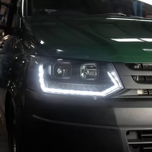 Transporter T5.1 V2 black (3)